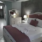 Hotel de apartamente Rania Skala Potamia