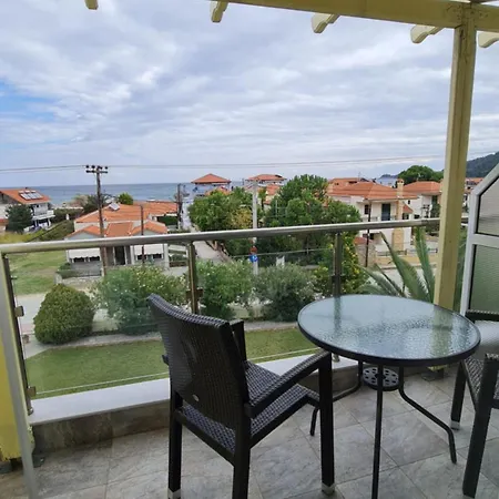 Rania Apartahotel 3*